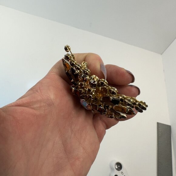 Vintage Womens Rhinestone Brooch Pin Amber Tone & Aurora Borealis Stones 1960s - Picture 5 of 7
